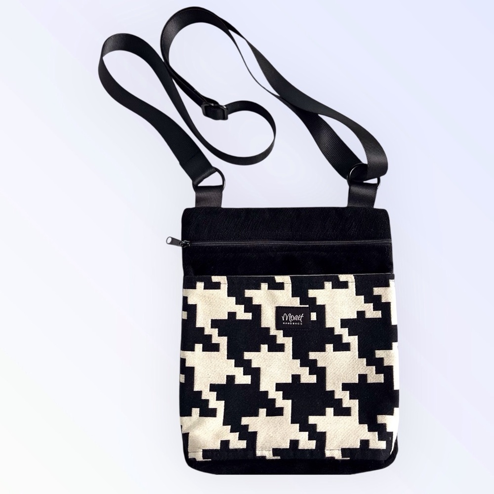 Vintage Monet Crossbody Bag Black and Cream Houndstooth